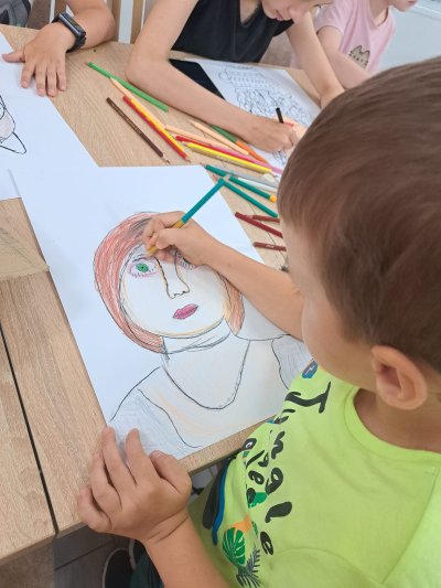 Zajęcia plastyczne - karykatury i portrety